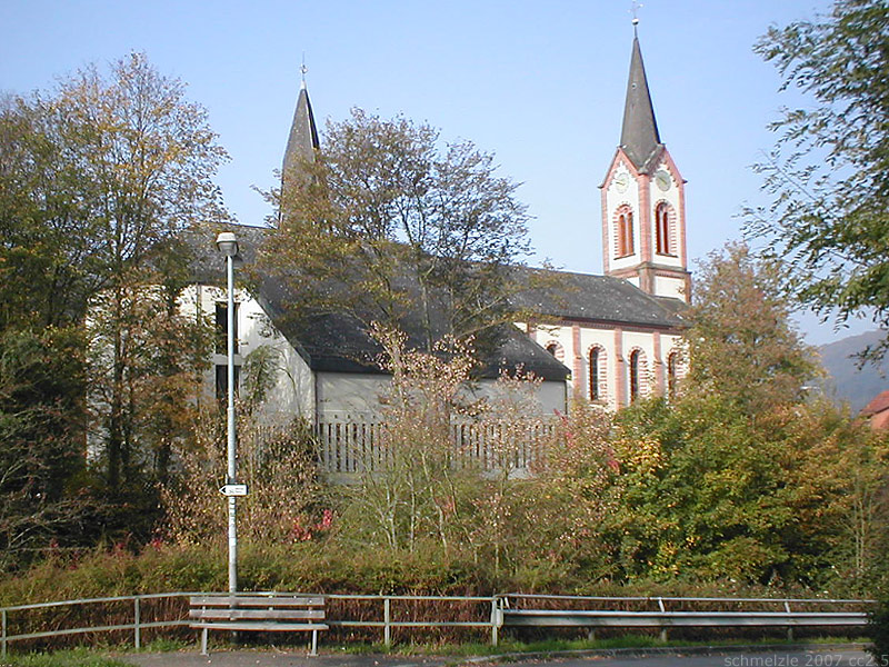 Файл:Neckargerach-kathkirche.jpg