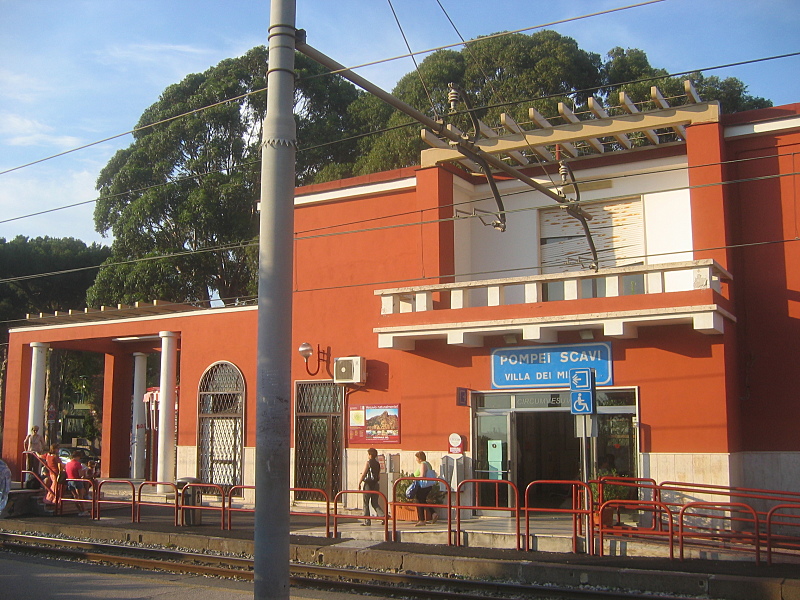 Файл:Pompeii circum.jpg