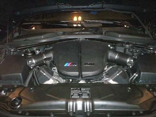 Файл:BMW M5 V10 Engine.jpg