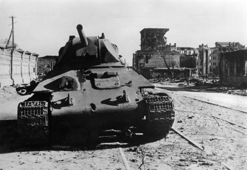 Файл:Bundesarchiv Bild 183-B22359, Russland, Kampf um Stalingrad, Panzer T34.jpg