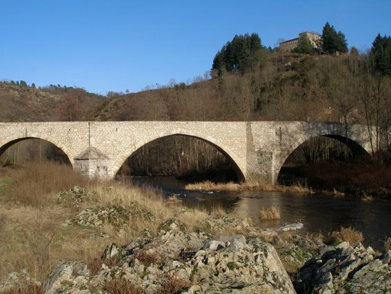 Файл:Le Pont du Roi.jpg