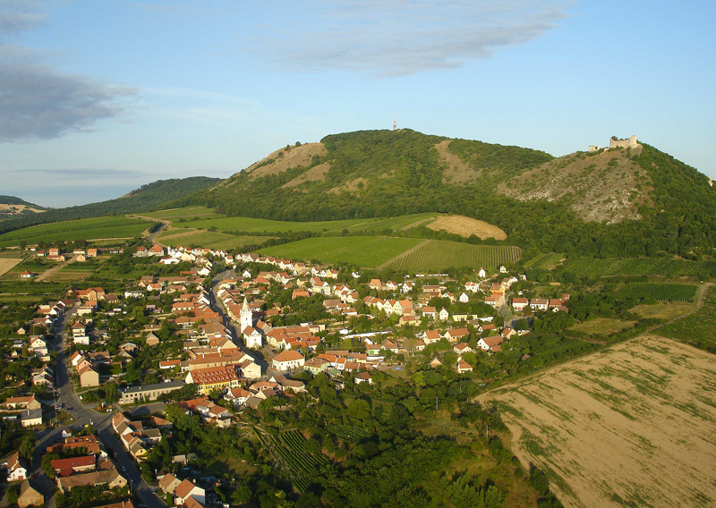 Файл:Pálava, norr.jpg
