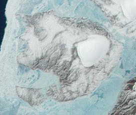 Файл:PioneerIsland Terra MODIS.jpg
