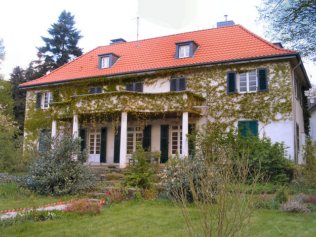 Файл:Gut Eichthal.jpg