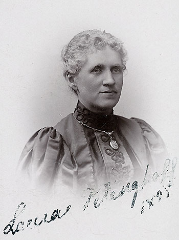 Файл:Laura Fitinghoff.jpg