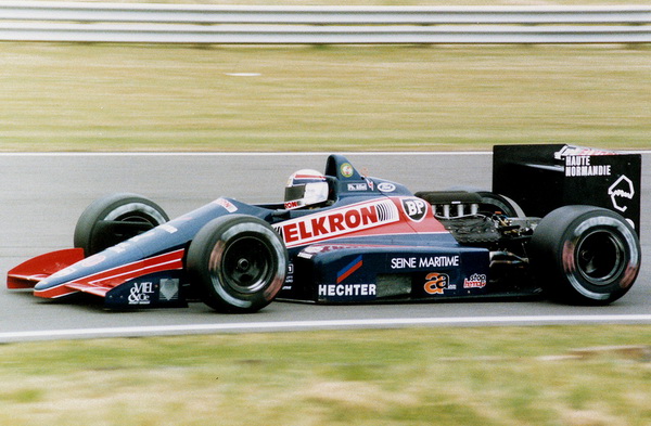 Файл:Larrousse Lola LC87 Ford Alliot 1987.jpg