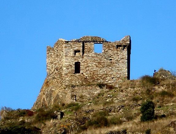 Файл:Citou Château (ruines).jpg