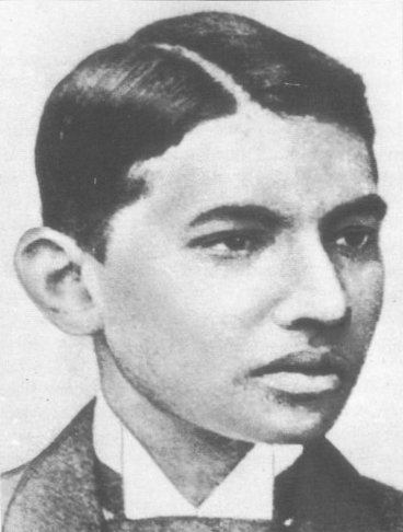 Файл:Gandhi student.jpg