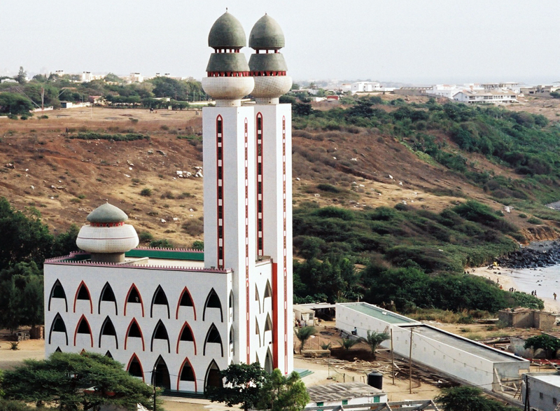 Файл:Senegal Grande Mosquee de Ouakam 800x600.jpg