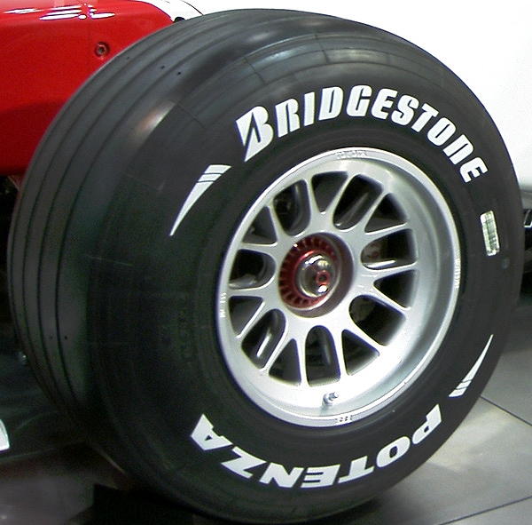 Файл:Bridgestone Potenza Formula One Tire.jpg