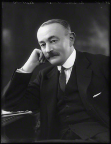 Файл:Sir Graeme Thomson.png