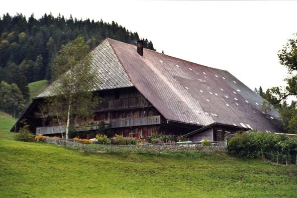 Файл:Trub Bauernhaus.jpg