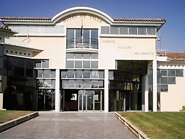 Файл:Mairie Puget.jpg