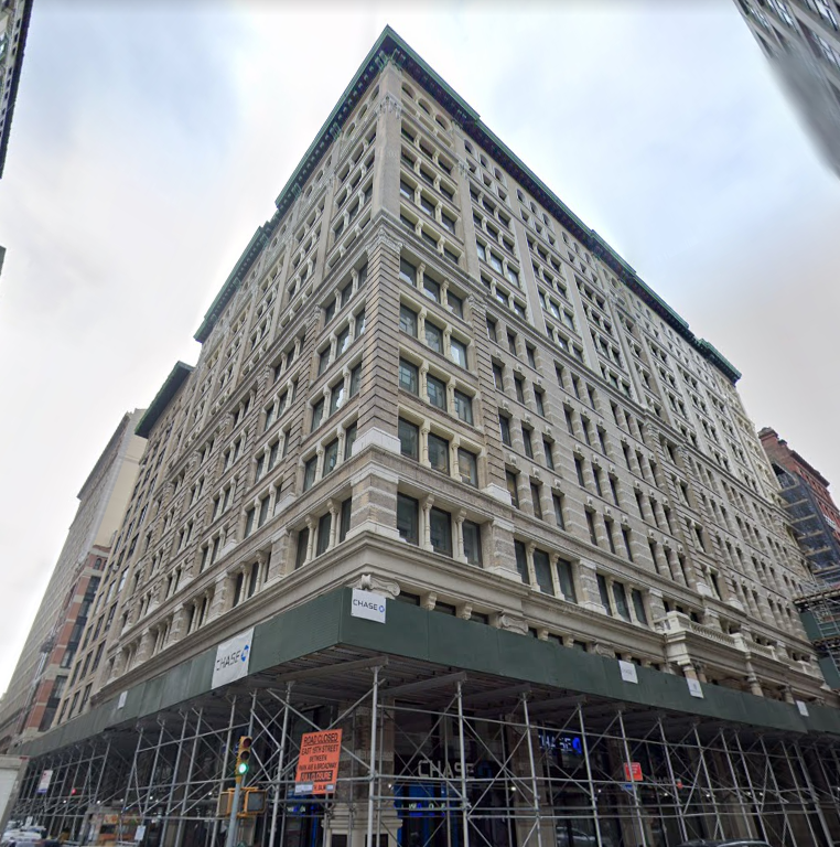 Файл:230 South Park Ave Building.png