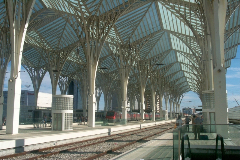 Файл:Oriente Station Lisboa roof.jpg