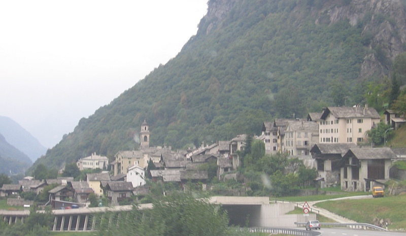 Файл:Switzerland-Castasegna.jpg