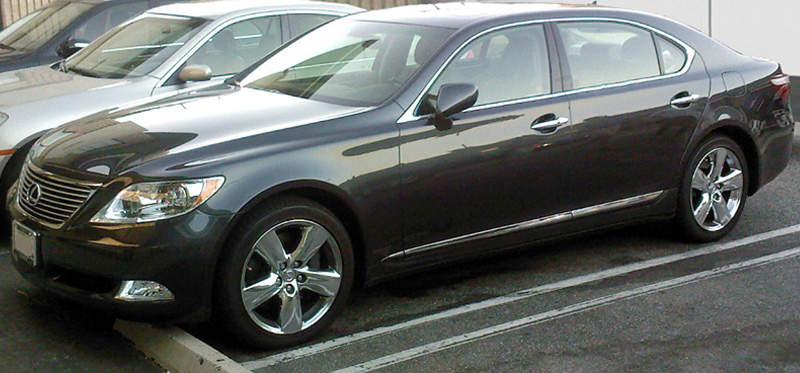 Файл:2008 Lexus LS 460 L side profile.jpg