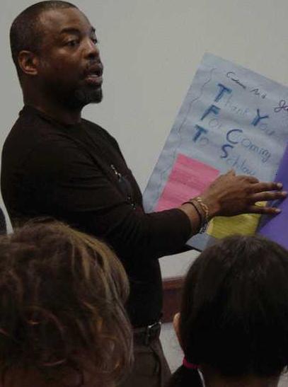 Файл:Levar burton.jpg