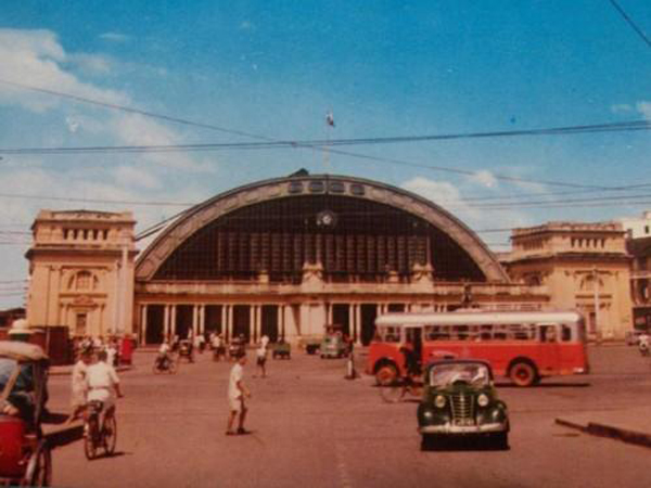 Файл:Hualumpong Station.jpg