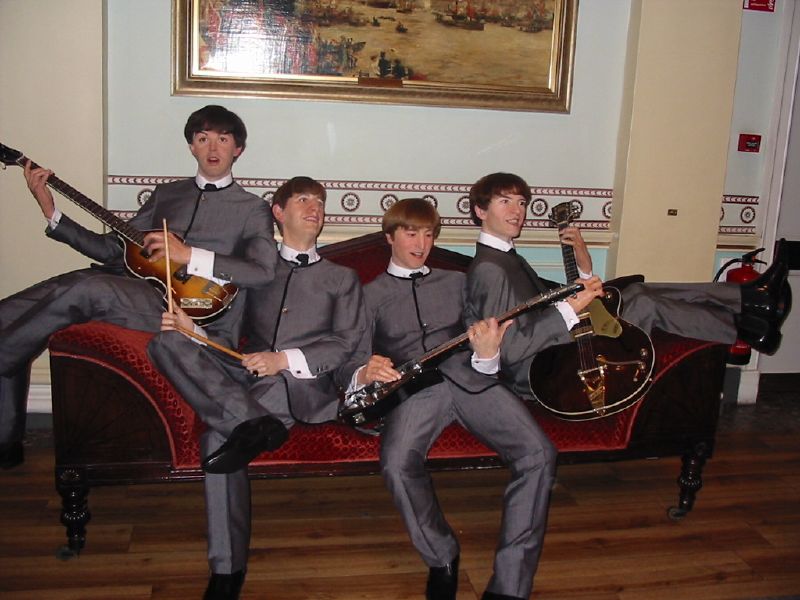 Файл:The Beatles wax dummies.jpg