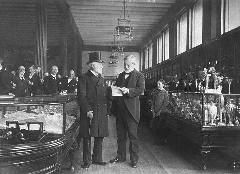 Файл:Charles Lewis Tiffany 2.png