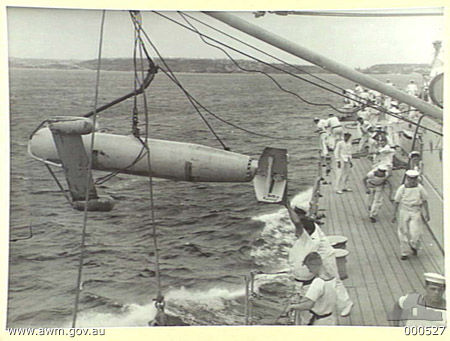 Файл:Paravane (AWM 000527).jpg