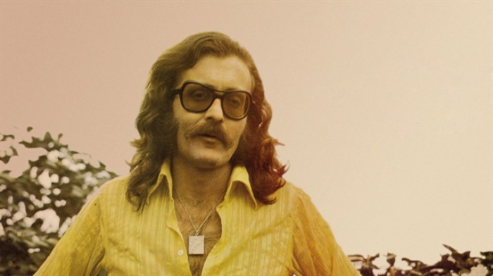 Файл:CemKaraca.jpg