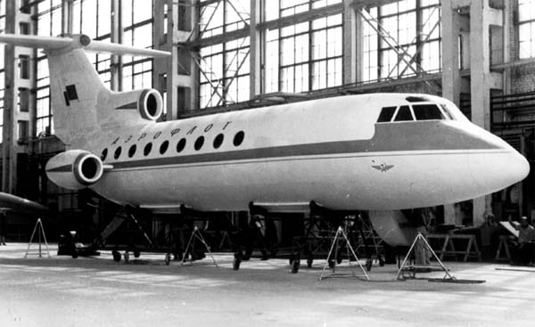 Файл:Aircraft An-Be-20.jpg