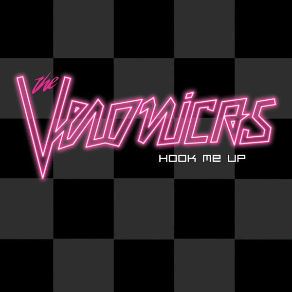 Файл:The Veronicas - Hook Me Up.png