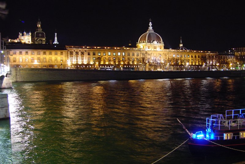 Файл:2558-Lyon.jpg