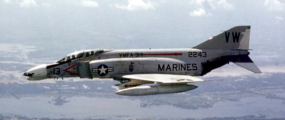 Файл:F-4B VMFA-314 1968.jpg