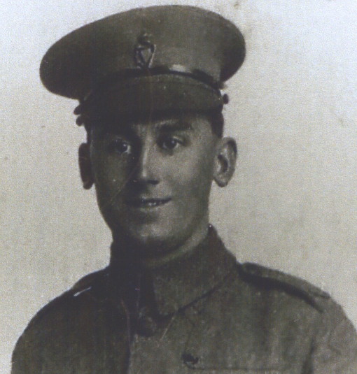 Файл:Frank Edwards.jpg