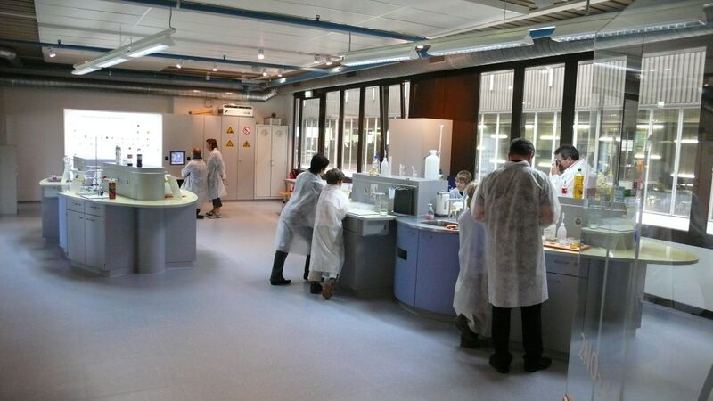 Файл:Technorama Lab.JPG