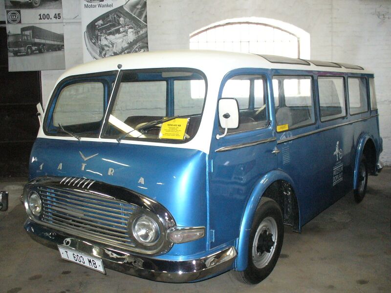 Файл:Tatra 603 MB.JPG