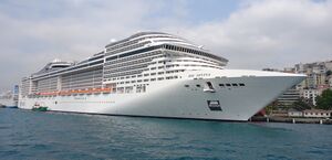 MSC Divina в Стамбуле, Турция