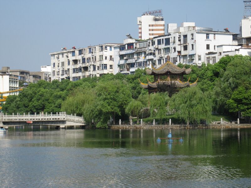 Файл:Ruzi pavilion.JPG