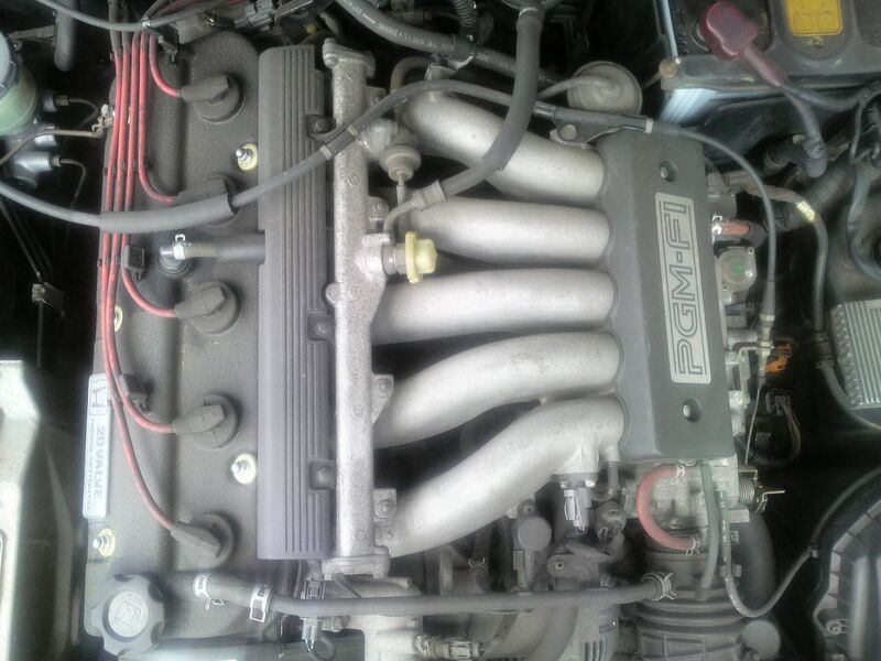 Файл:HONDA G20AEngine TopView.jpg