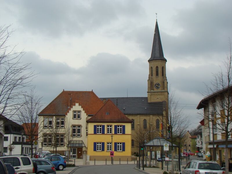 Файл:Meckesheim-Ortsmitte-2012.JPG