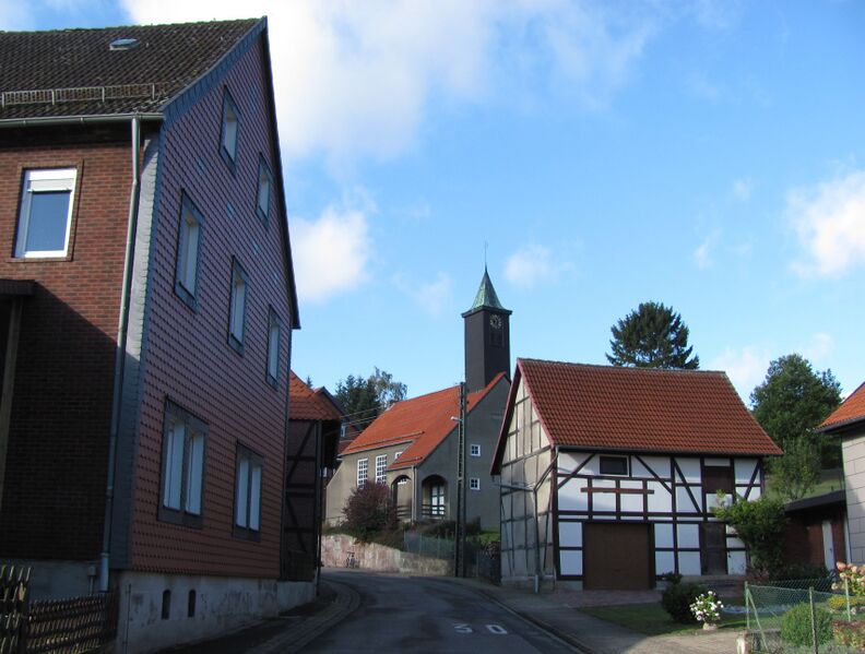 Файл:IrmenseulKirche2.jpg