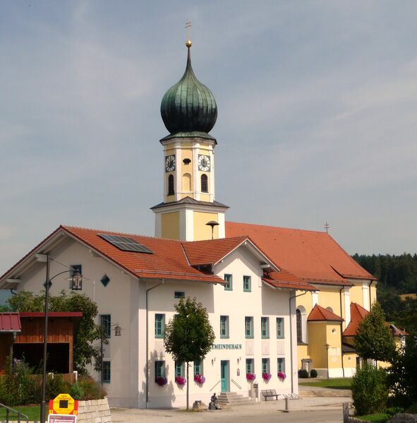 Файл:Kirche Ascha.JPG