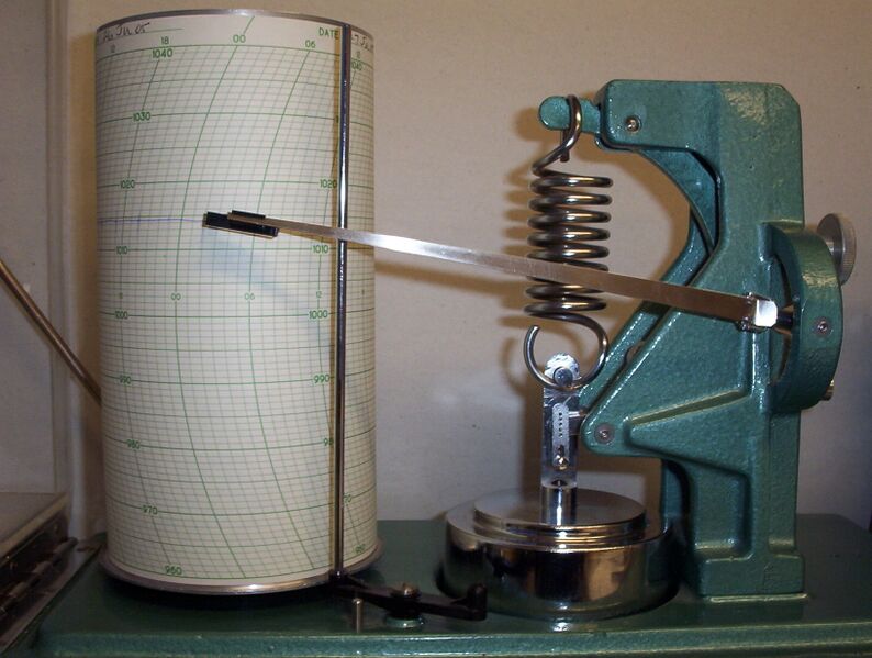 Файл:Barograph.JPG