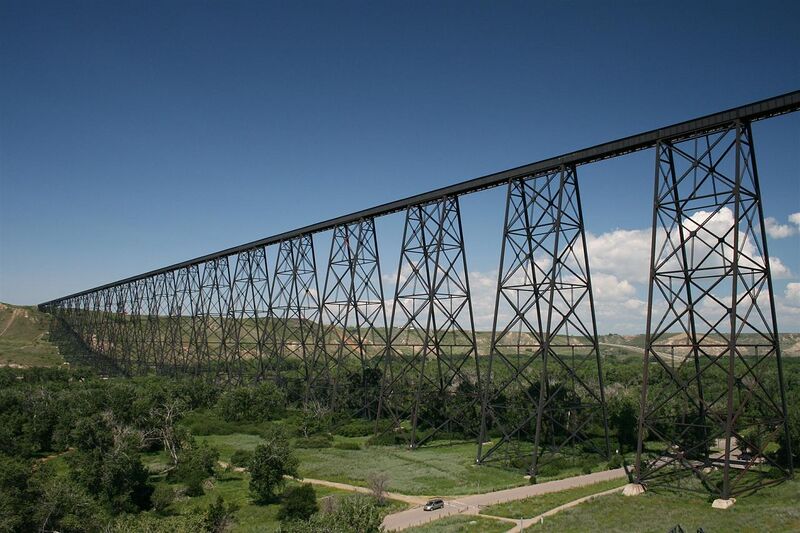 Файл:Trellis Bridge, AB..jpg