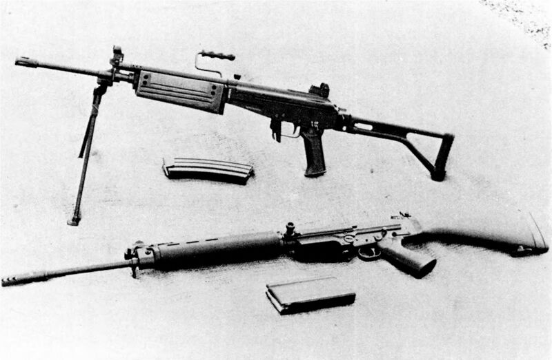 Файл:R4 rifle.jpg