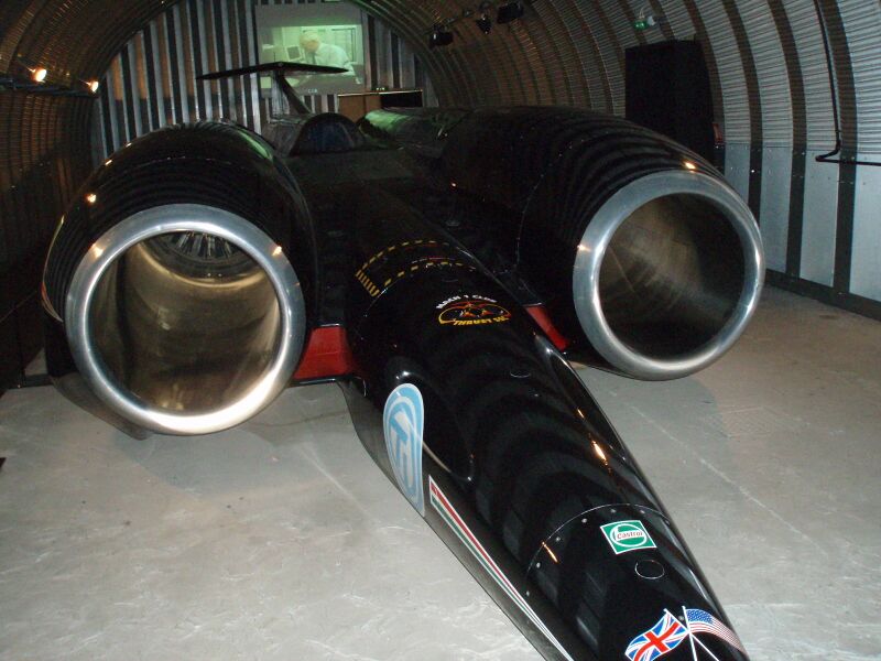Файл:ThrustSSC.jpg