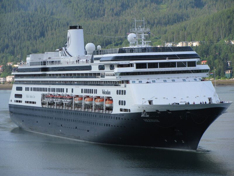 Файл:MS Volendam in Juneau.JPG