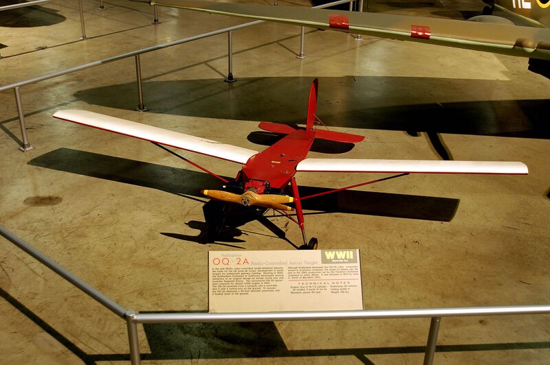Файл:Radioplane OQ-2A USAF.jpg