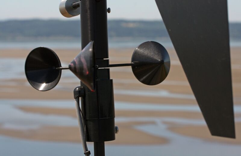 Файл:Anemometer 2745.JPG