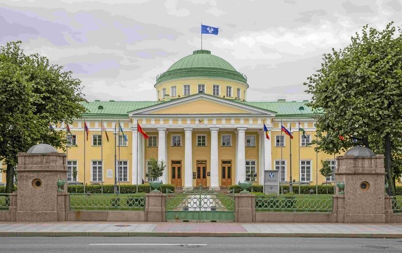 Файл:RUS-2016-SPB-Tauride Palace.jpg