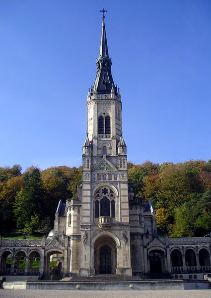 Файл:Basilique du Bois Chênu.JPG