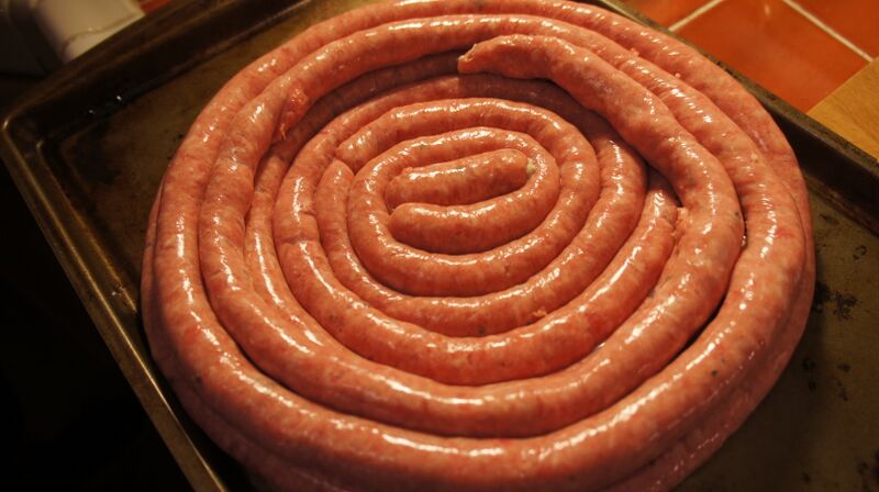 Файл:Bratwurst long.jpg